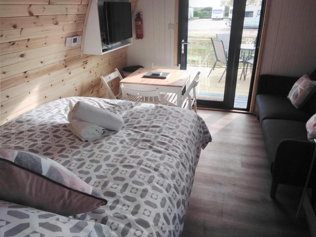 Glamping Pods Hotell Cromer Exteriör bild